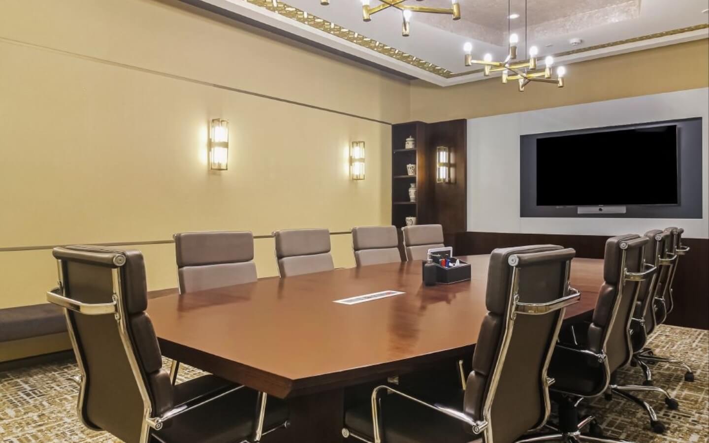 17,500 Sq Ft Modern Working Office Space – Prime Outer Ring Road Location