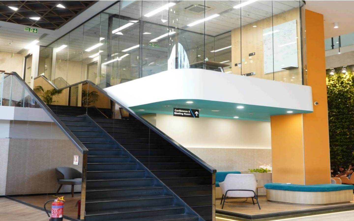 Build a High-Capacity Coworking Destination in a Strategic Location on Airport Road